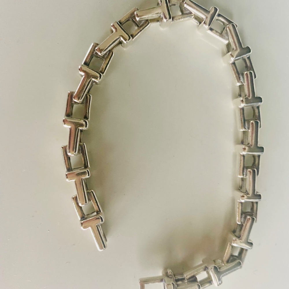 Tiffany and Co. T chain link bracelet - Picture 4 of 4